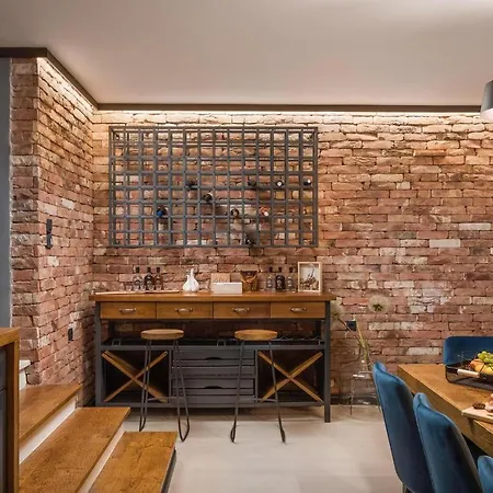 8 Bedroom Gorgeous Home In Zadar Zara